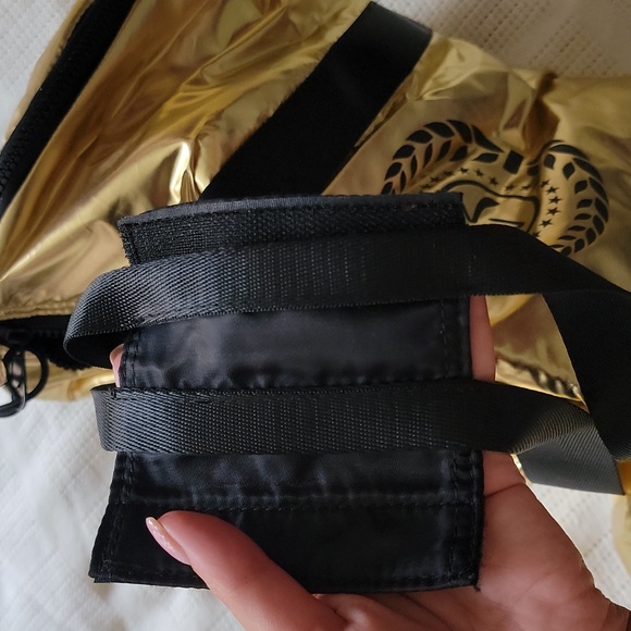 Zumba Fitness Zumba Dance 2020 League Metallic Gold Duffel Bag - Picture 11 of 16